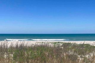 Sparkling 2bed 1bath Beach Home - Unit 214 - 8