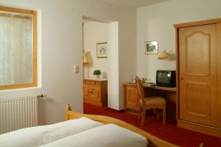 Hotel-Garni Stern - bed & breakfast & more - Imst - 3