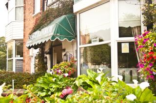 Linroy Guest House - Skegness - 3