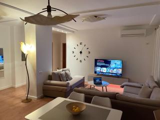 Proper Apartment 1 - Tirana - 6