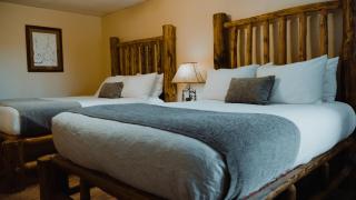 Ouray Riverside Resort - Inn & Cabins - 2