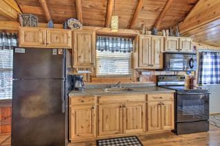 Charming Lost Lake Cabin Fish, Boat and Hunt! - Sayner - 4