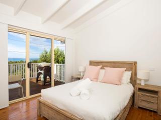 Peppertree Jervis Bay Pet Friendly Beachfront with Sea Views - 3