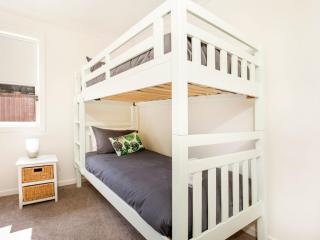 Peppertree Jervis Bay Pet Friendly Beachfront with Sea Views - Callala Beach - 1