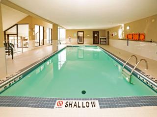 Quality Hotel - 3