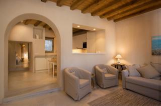 Ariadne's Kastro Boutique Apartment - 4