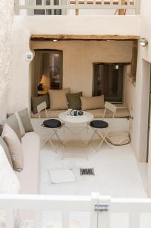 Ariadne's Kastro Boutique Apartment - Naxos Chora - 8