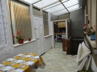 Chambre lit double proche du circuit - 1
