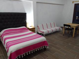 Hospedaje Casa Cortés - Recamaras de Descanso, Tepoztlán Mor - NO CONTAMOS CON ESTACIONAMIENTO - 5