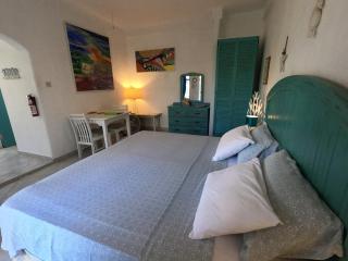 Two Palms Apartment - in Sweet Jewel Apartments - Christ Church - 1
