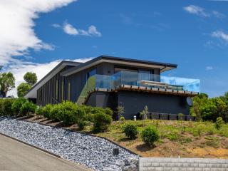 Bay Vista Brilliance - Pohara Holiday Home - Pohara - 9