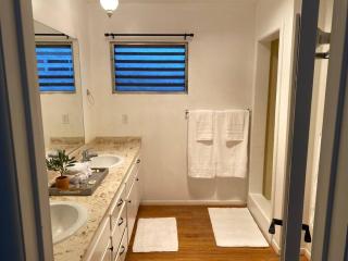 Ranch Style Home w/ Bikes! Heart of Wine Country - Solvang - 3