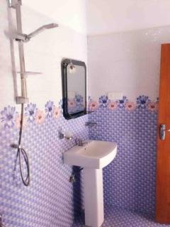 Suren Guest House- Entire villa - 5