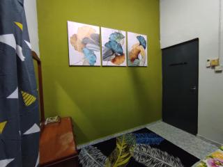 Homestay Opah Parit Buntar, Perak - Parit Buntar - 9