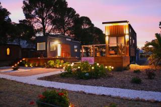 Pink Lake Tiny House - 'Peony' - Lochiel - 8