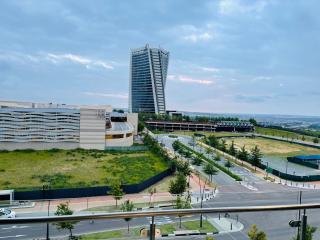 Luxury Airconditioned Unit at Ellipse MallofAfrica - 4