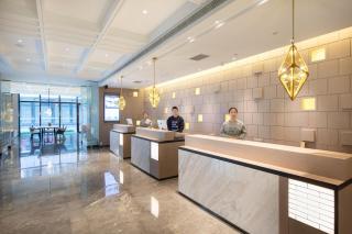 Atour Hotel Datong Dongxin Plaza Railway Station - Datong - 1