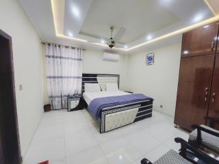 Hotel White Pearl - 6