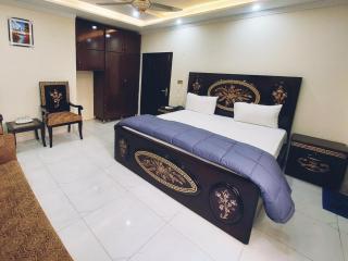 Hotel White Pearl - Lahore - 8
