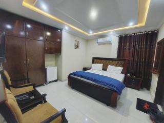 Hotel White Pearl - Lahore - 1