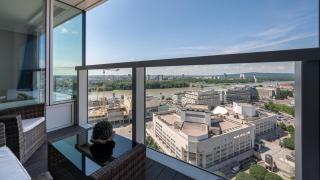 Panorama - Sunset and castle view, 22nd floor, garage, AC - 8