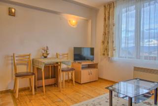 Cozy Colorful Studio at the foot of the Mountain by Flat Mаnager - Bansko - 7