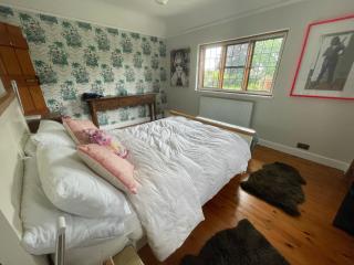Detached Private House - 3