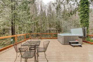 Hygge Cabin On The River - Rhododendron - 8
