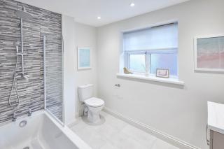 Host & Stay - 'Salty' Seaview - Saltburn-by-the-Sea - 7