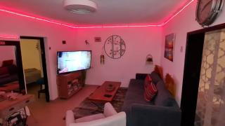 The Private House רשת הבית הפרטי - 1