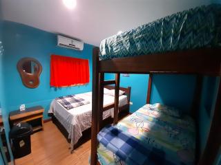 Coral Reef Surf Hostel and Camp - Tamarindo - 5