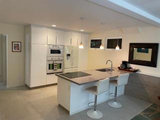 Three Tables Retreat - 5