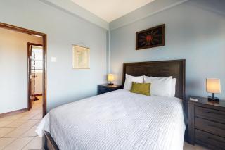 Suite F201 @ Mara Laguna - 3