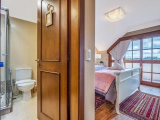 Villa Di Pietro 502 - Apto no coração de Gramado 400 metros Rua Coberta - Gramado - 3