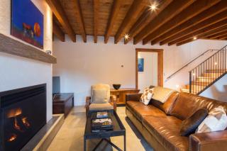The Homestead on Wilding by Sotheby's Luxury Rental Homes - Arrowtown - 1
