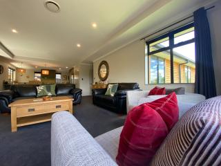 3 Oakview Close - Hanmer Springs - 6