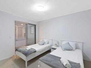 Coast Apartments 19 - The Entrance - 2