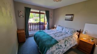 27 Alpine Avenue - 1