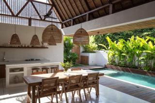 Las Lunas Villas Canggu - Canggu - 4