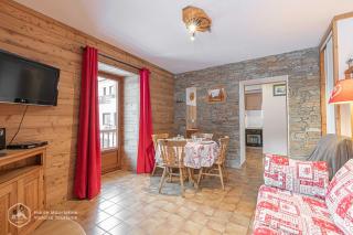 153 Rue des Rochers - Lanslevillard - 0