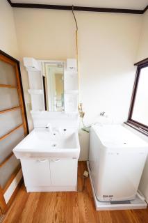 Second House Nikko - 1