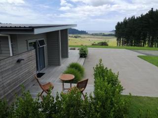 Hot Water Beach Lookout B&B - 1