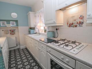 Elm Cottage - 2