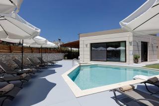 Villa Chnaris - Private Pool and Sauna - Perama - 5