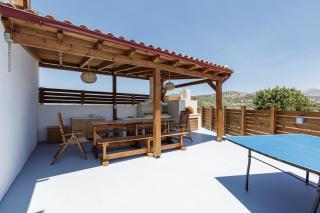 Villa Chnaris - Private Pool and Sauna - Perama - 3