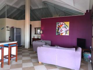 Villa at the Beach, Blue Bay Golf & Beach Resort - Blue Bay - 3
