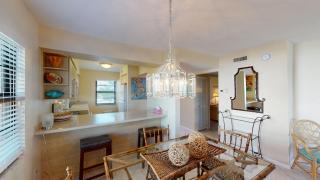 Prime Location I Free Beach Access Directly Across The Street!!! - Marco Island - 4