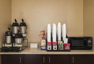 Red Roof Inn PLUS+ Boston - Woburn/ Burlington - Woburn - 4