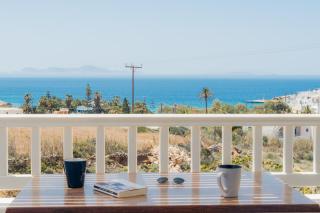Pothiti Studios - Donoussa - 3