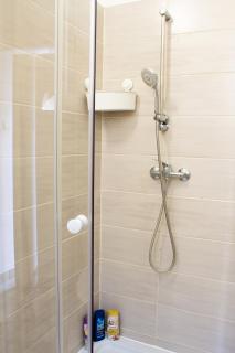 Best Neighbour Apartment - Budapest - 4